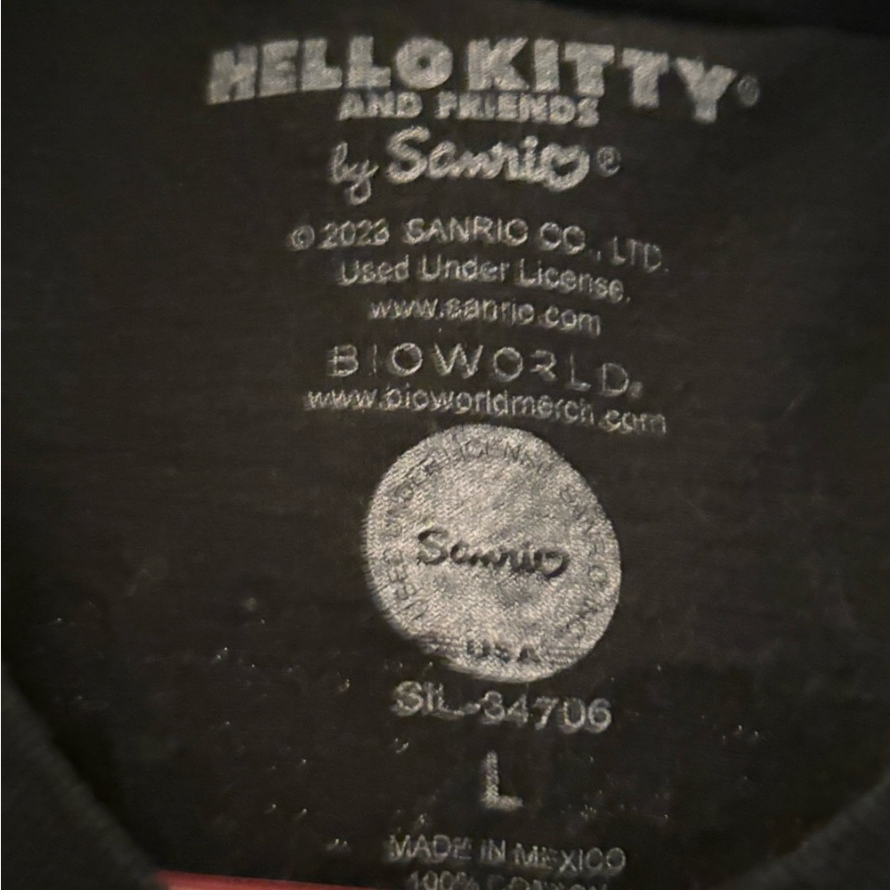 Hello Kitty Racing Tee - Picture 2 of 2